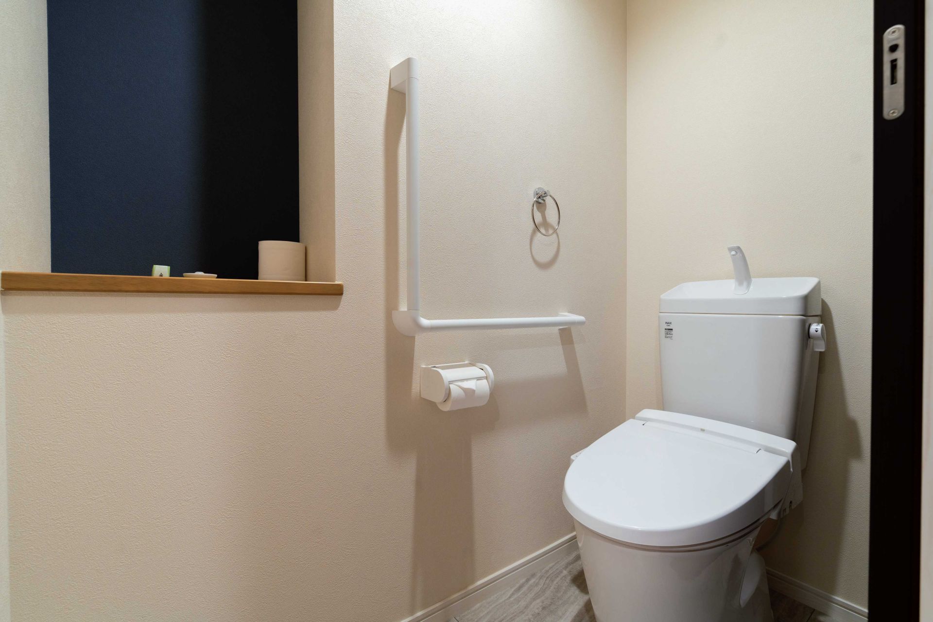 Whole lodging (2 floors)